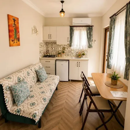 Akçapınar Altın Appartement Ula